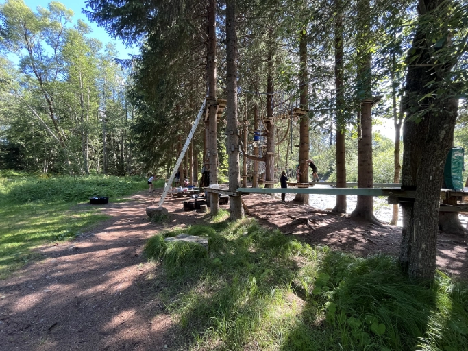 Lanový park u Prášil – překážky ve výškách korun stromů